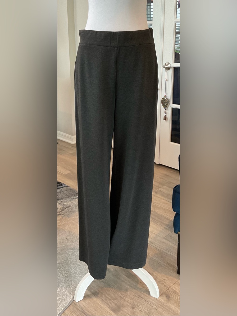 LOFT NWT Charcoal Heather Grey Wide Leg Pull-On Pants Workwear Medium M - Picture 3 of 10